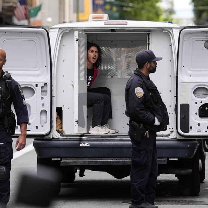 Police arrest pro-Palestinian demonstrators inside San Francisco building housing Israeli Consulate